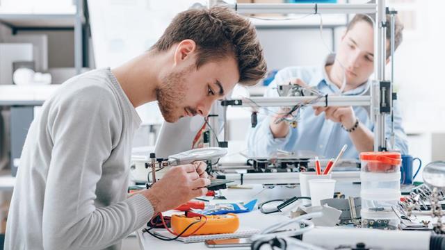 Studiengang zum Ingenieur (m/w/d)